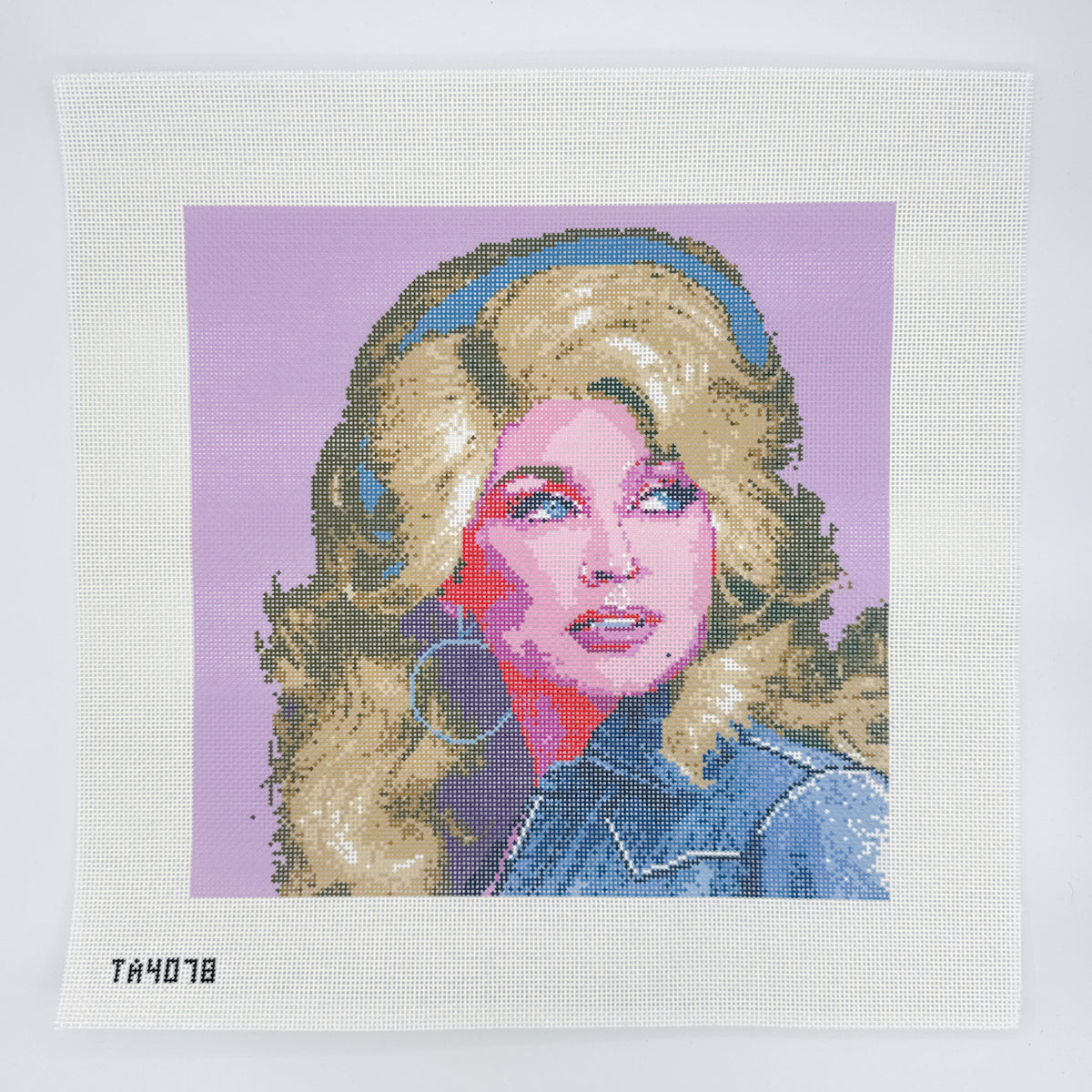 Thorne Alexander: Dolly Parton Small