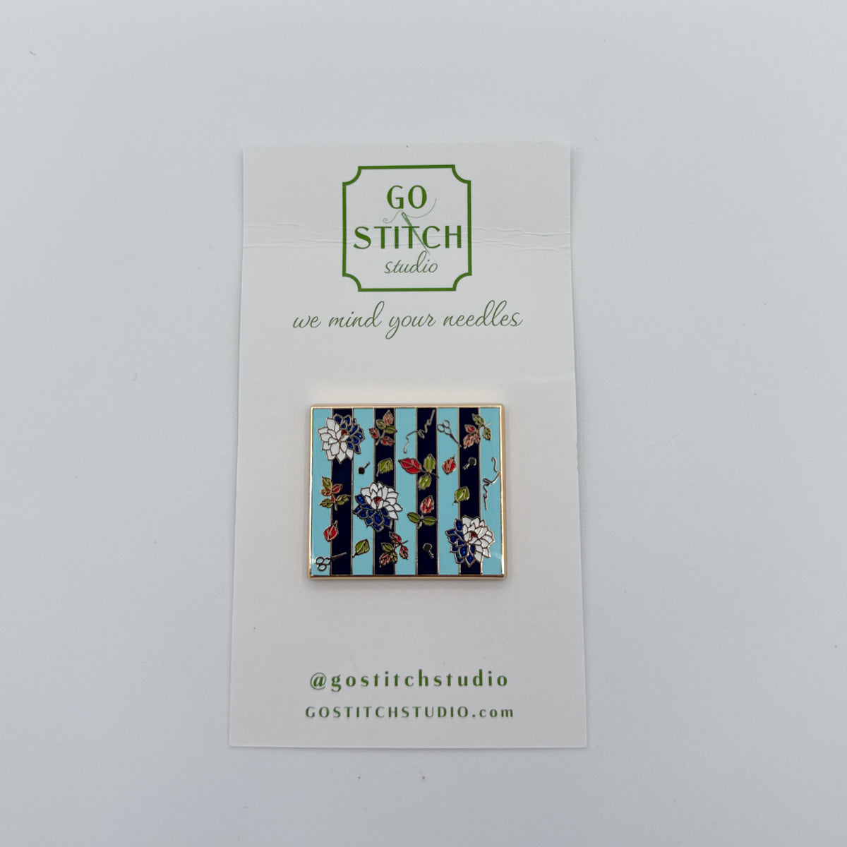 Stitching Belle Mural Needleminder